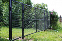 Забор секционный черного цвета из сетки