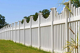 Декоративный вертикальный забор